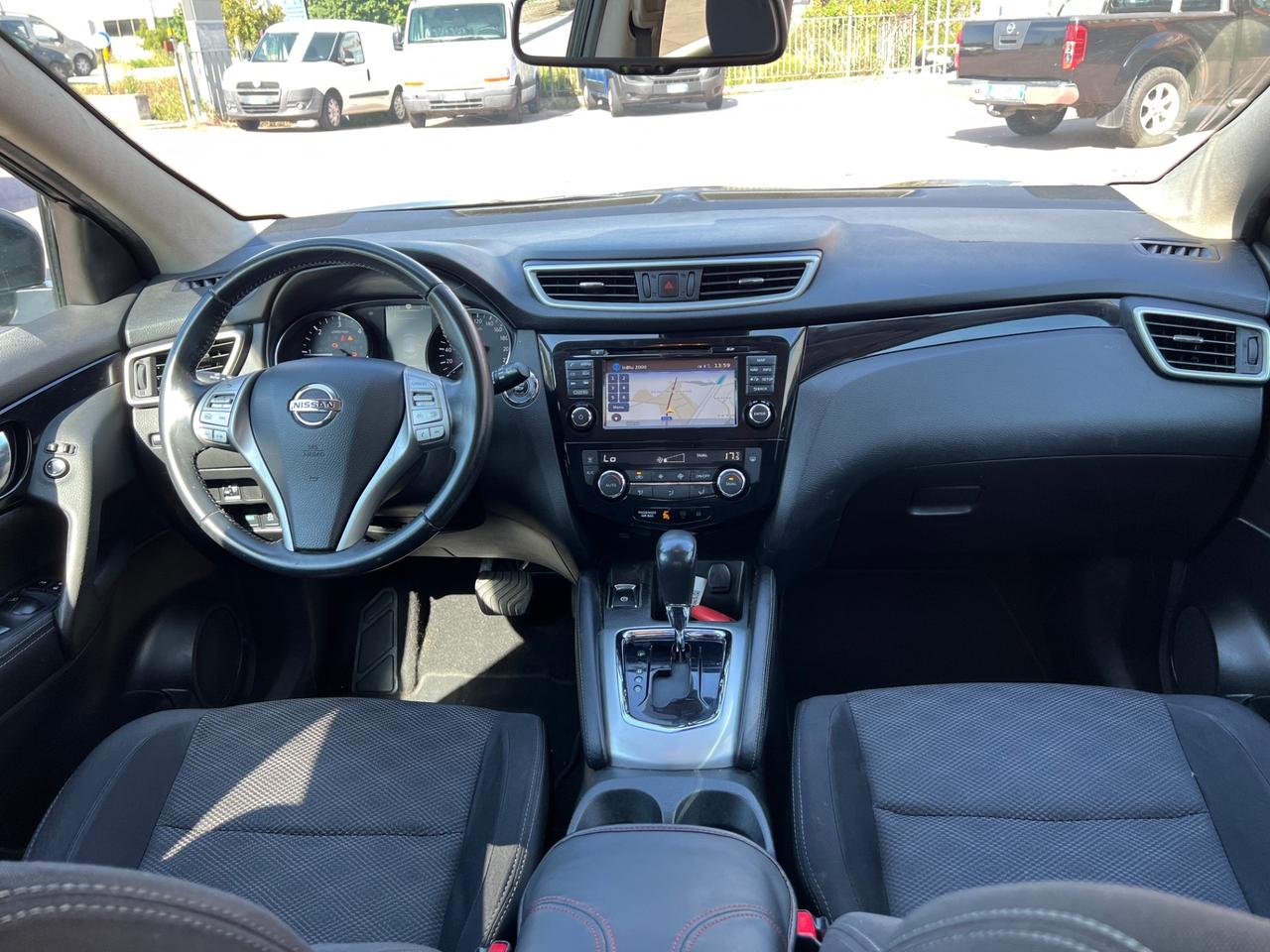 Nissan Qashqai 1.6 dCi X-Tronic 2WD Black Edition
