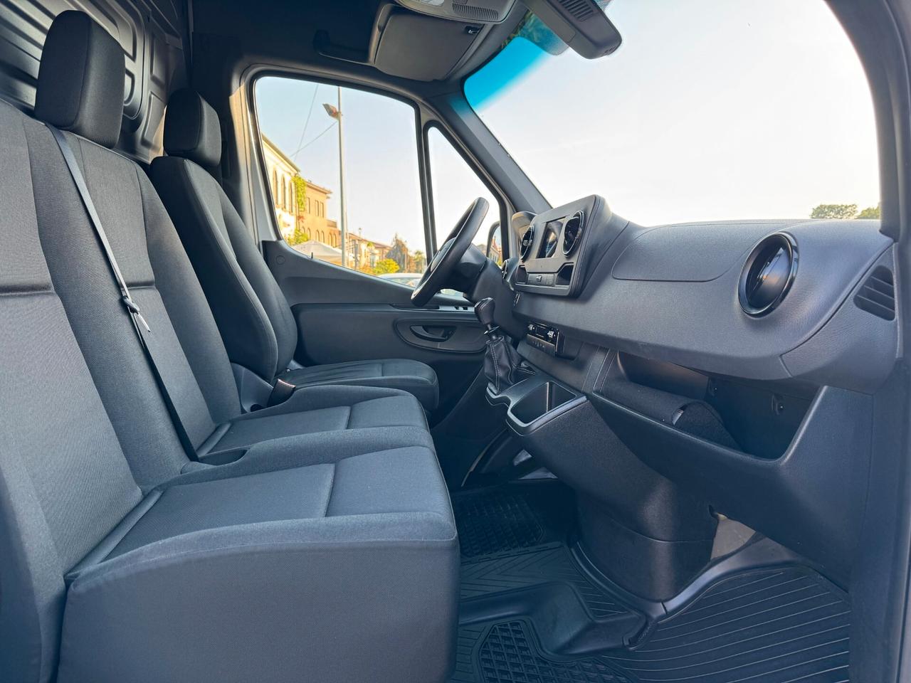 Mercedes-benz Sprinter F37/33 311 CDI RWD TA Furgone