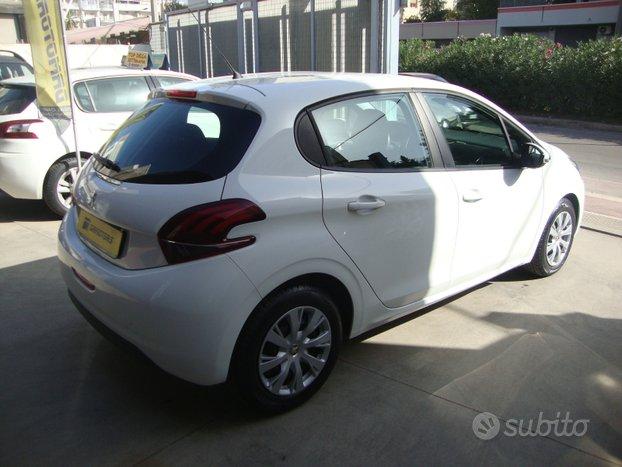 PEUGEOT 208 1.6 BlueHDi 75 CV KM.92000