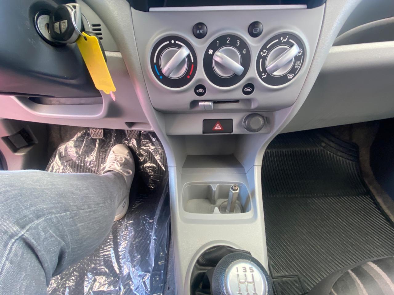 Nissan Pixo 1.0 5 porte GPL Eco Fun