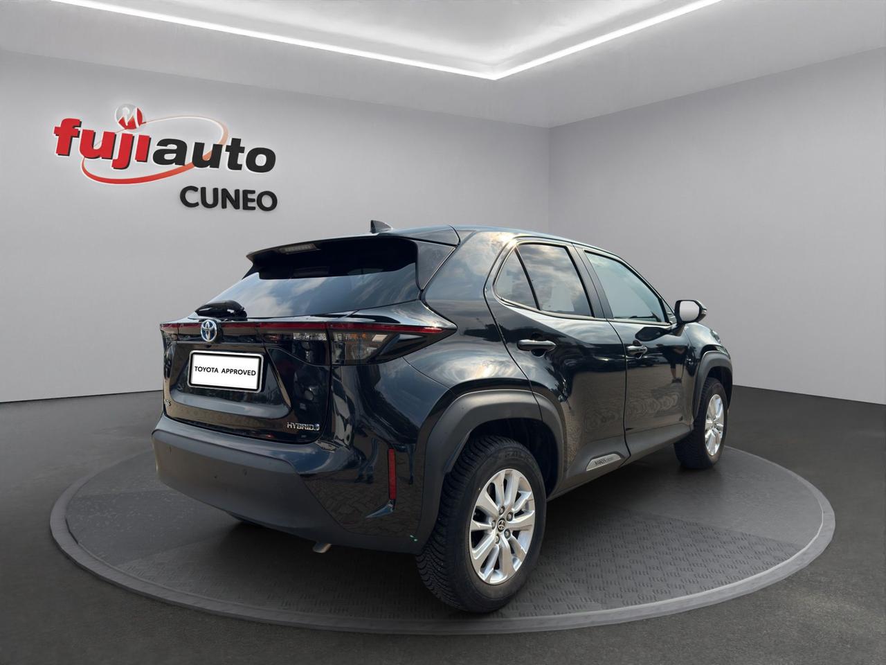 Toyota Yaris Cross 1.5h Business fwd 116cv e-cvt