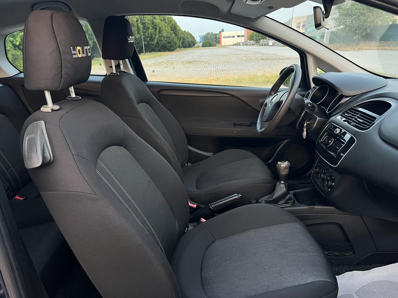 Fiat Punto 1.3 MJT II 75 CV 3 porte Lounge
