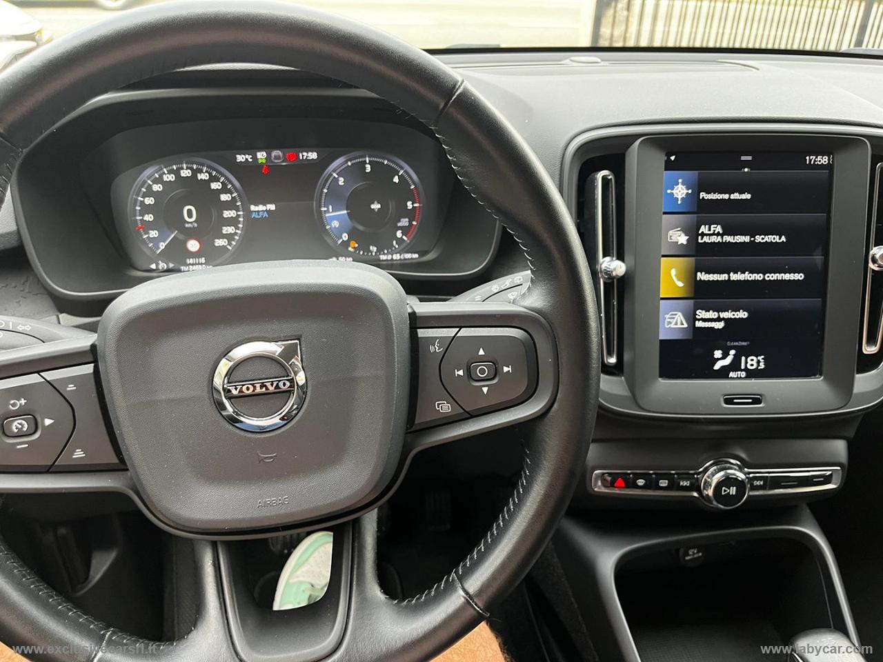 VOLVO XC40 D3 Business