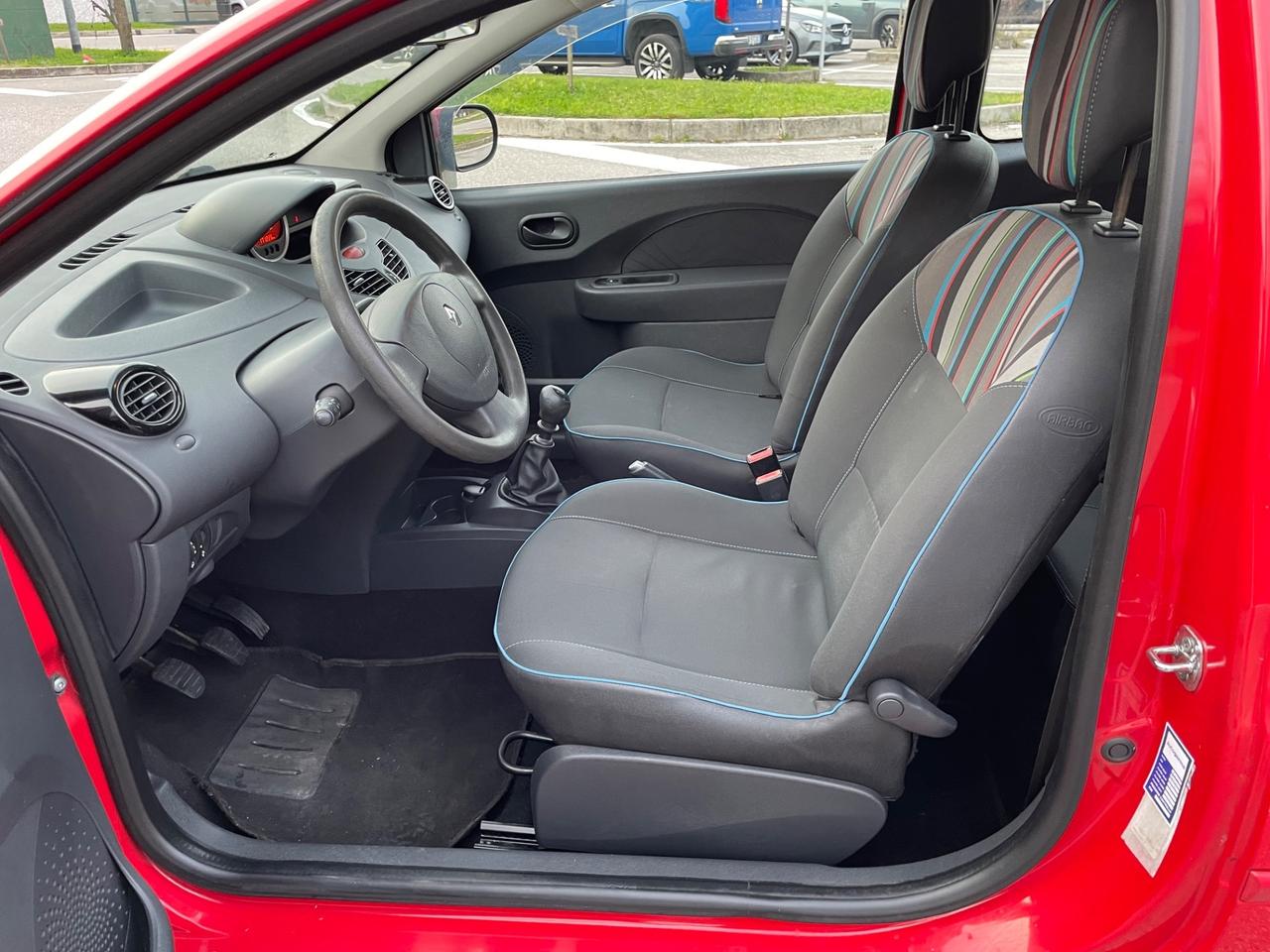 Renault Twingo 1.2 16V Live* Neo patentati *