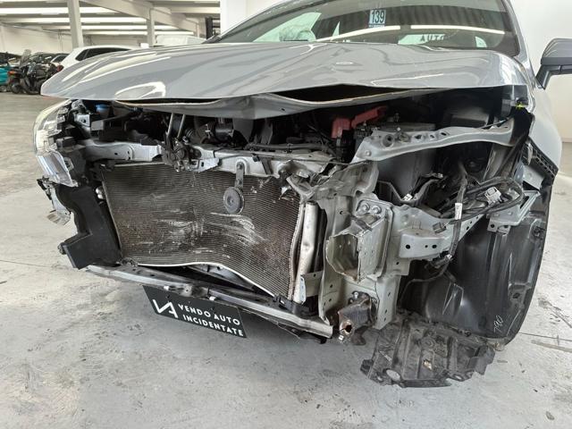 TOYOTA Corolla 1.8 HYBRID STYLE