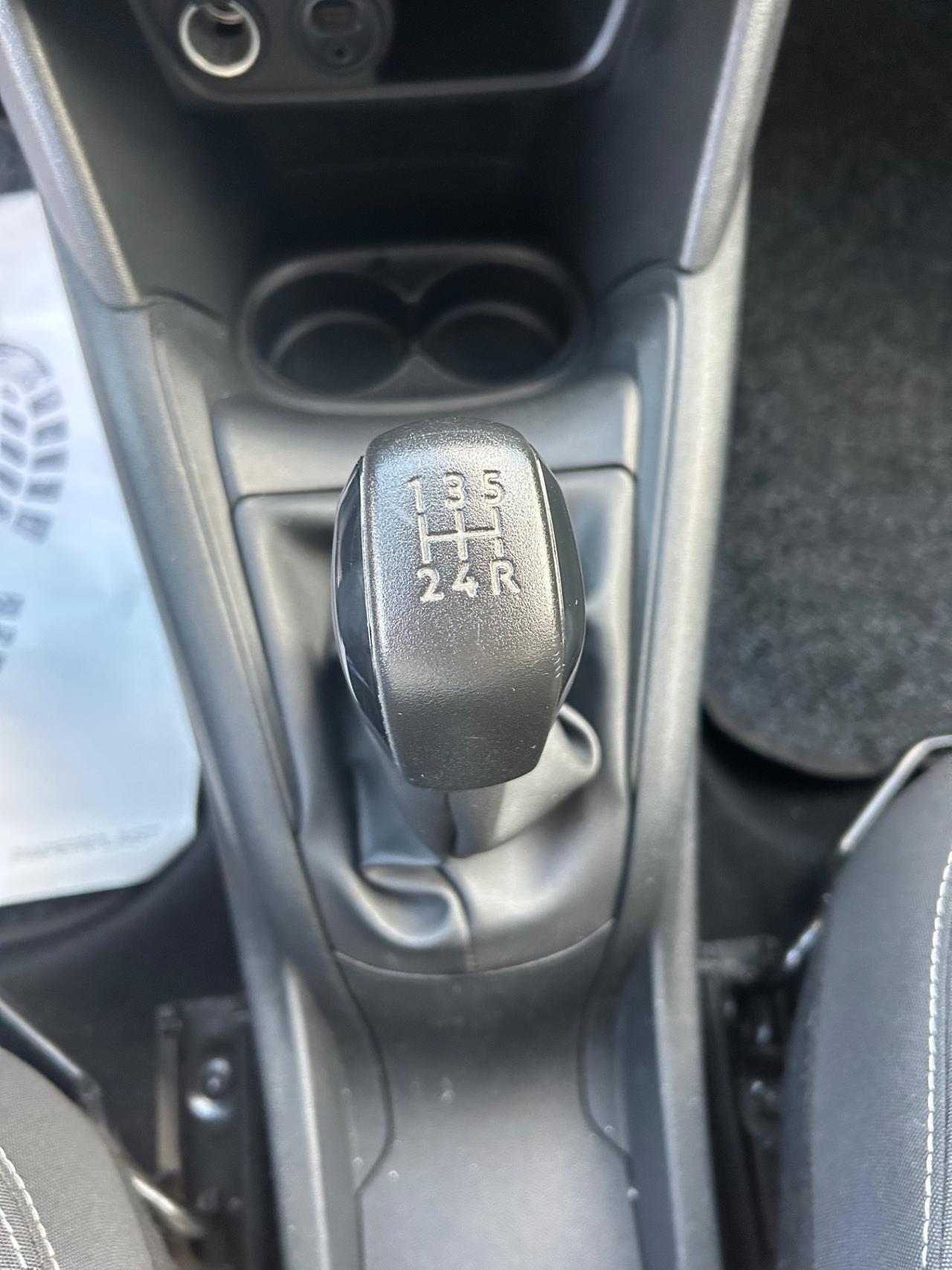 Peugeot 208 1.2 VTi 82 CV 3 porte Access