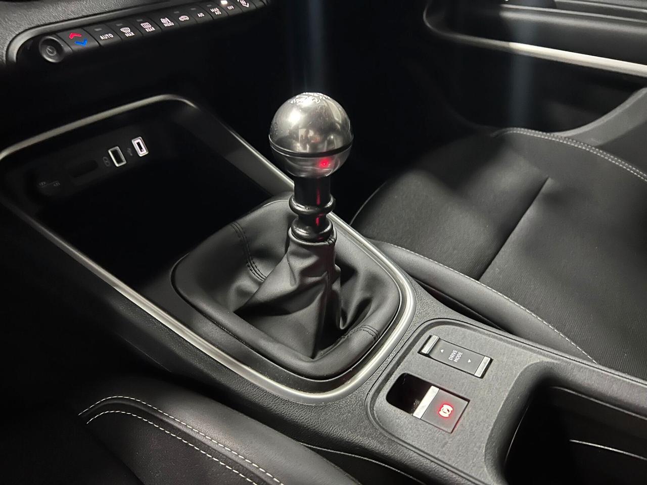 NUOVA JEEP AVENGER SUMMIT 1.2 GSE 100CV BENZINA