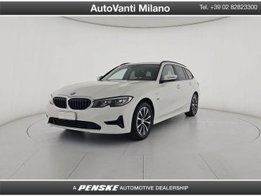 BMW Serie 3 320e Touring Business Advantage