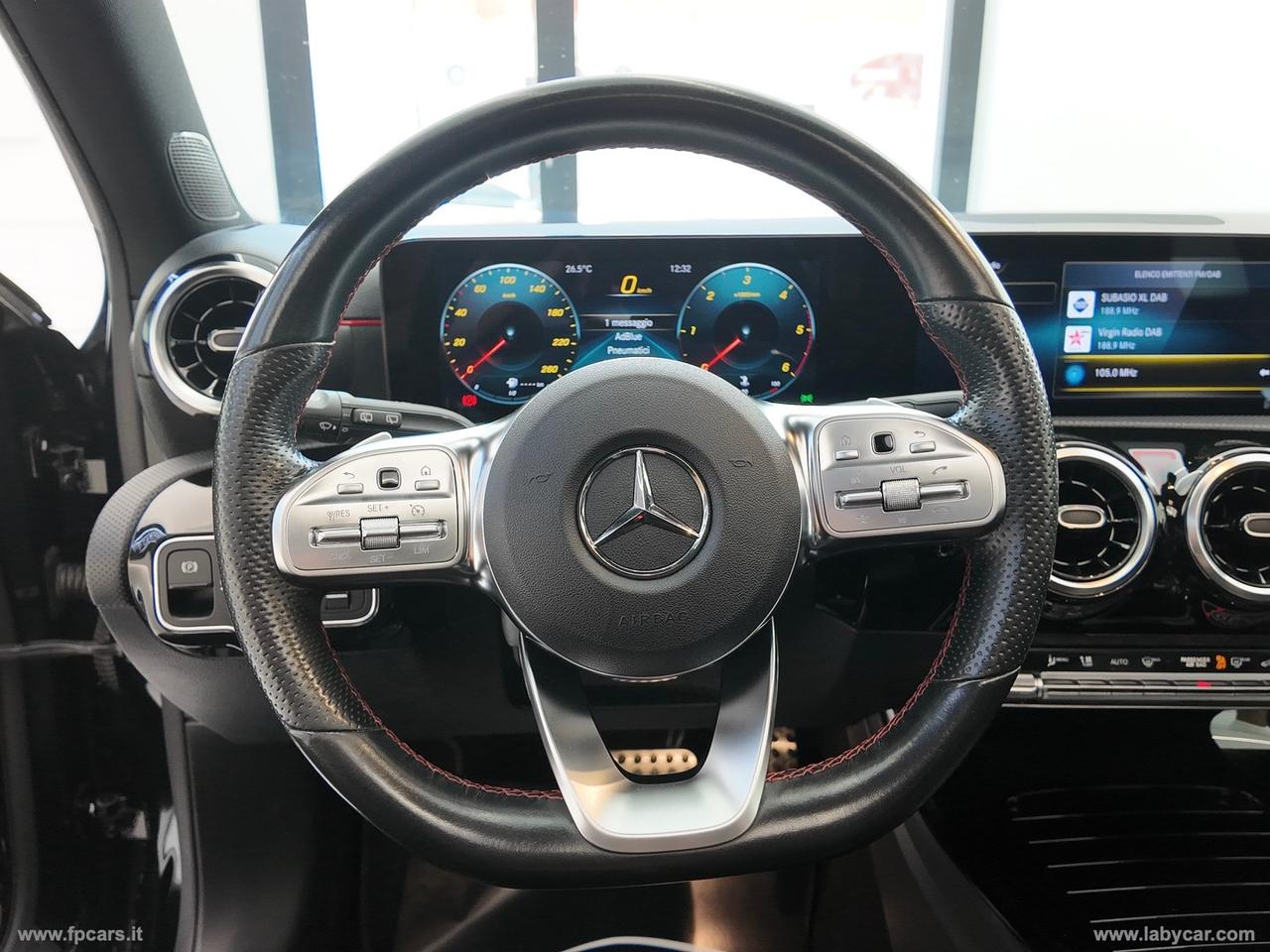 MERCEDES-BENZ A 180 d Automatic Premium AMG TETTO APRIB.