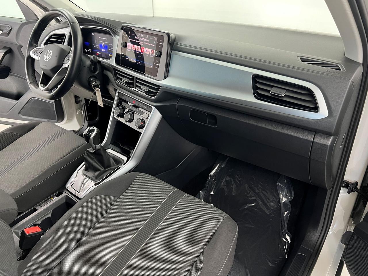 VOLKSWAGEN T-Roc 2022 T-Roc 1.0 tsi Life 110cv