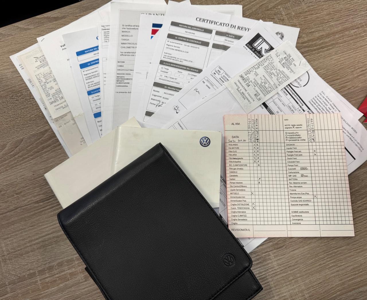 Volkswagen Tiguan 2.0 TDI DSG 4MOTION RLINE