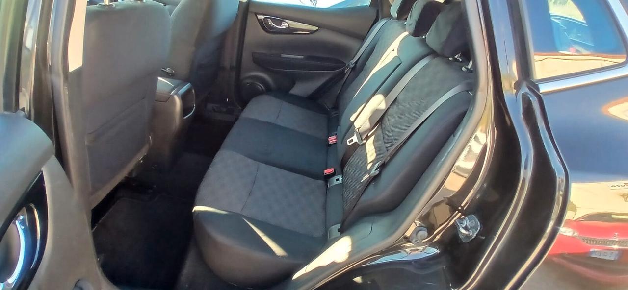 Nissan Qashqai 1.5 dCi Tekna - 2015