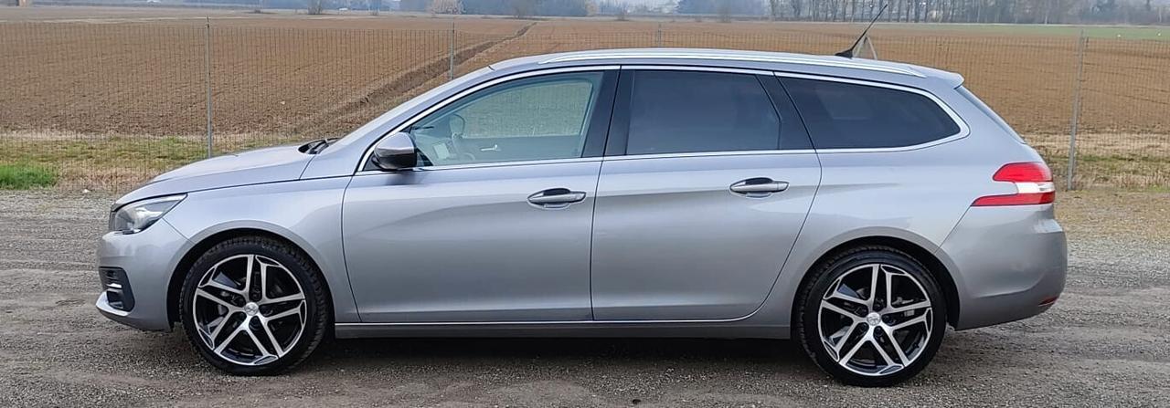 Peugeot 308 BlueHDi 120 S&S EAT6 GT Line