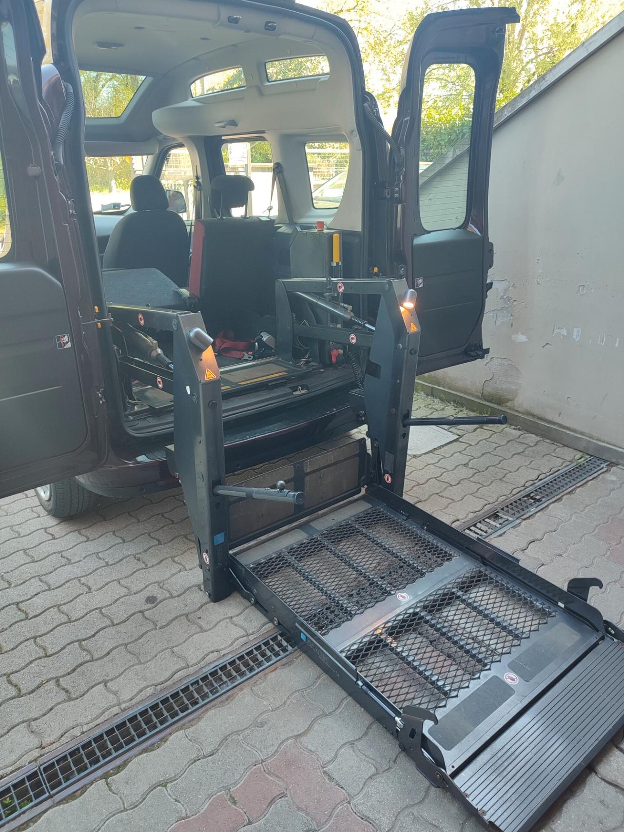 FIAT DOBLO 2012 BENZINA PEDANA DISABILI ELETTRICA TETTO ALTO