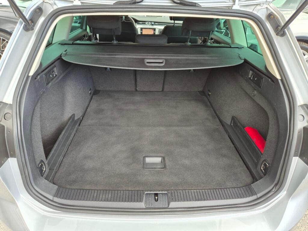 Volkswagen Passat Variant 2.0 TDI DSG 150cv BlueMotion