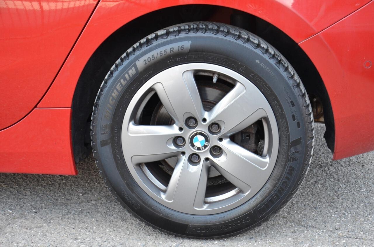 Bmw 116d 5p. SportLine