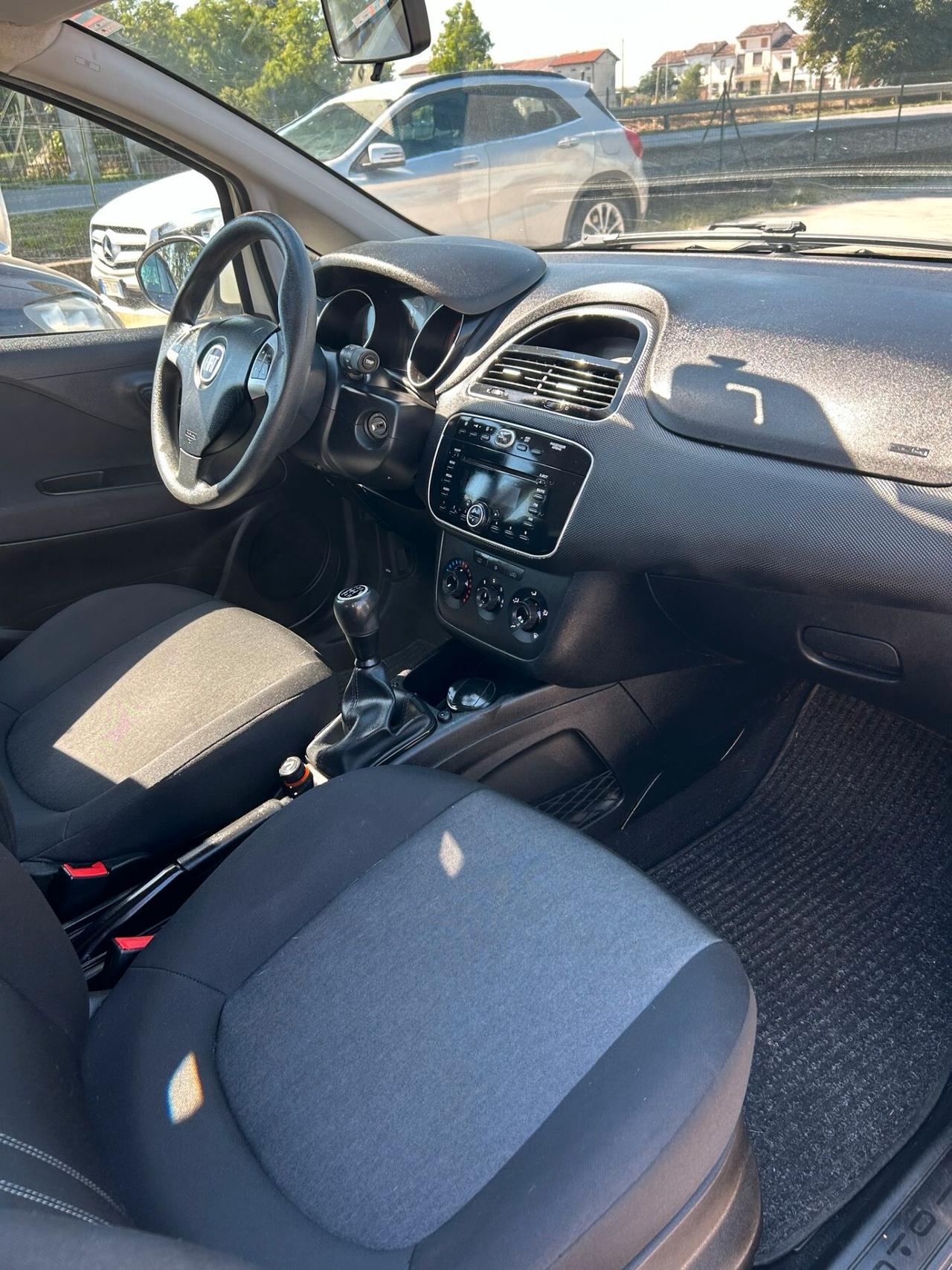 Fiat Punto 1.3 MJT II S&S 85 CV 5 porte ECO Street OK NEO PATENTATI