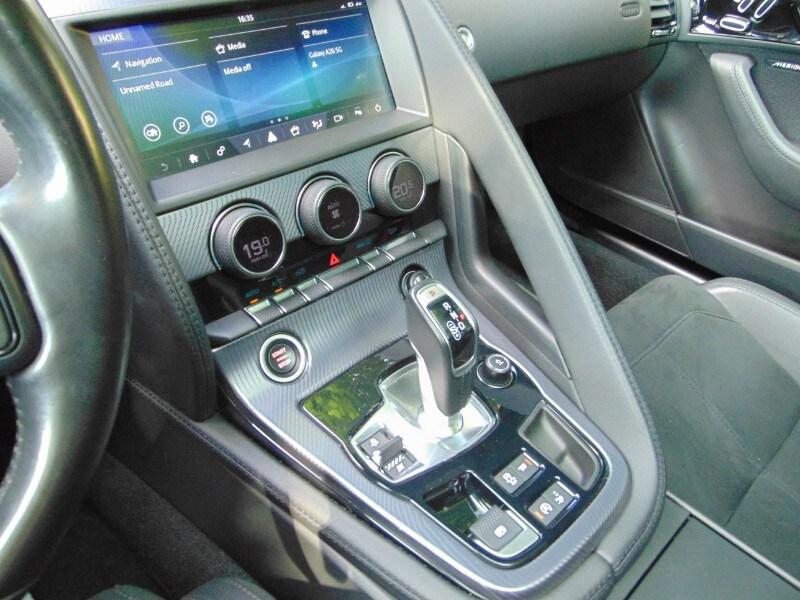 JAGUAR F-Type (X152) F-Type 2.0 aut. Coup...