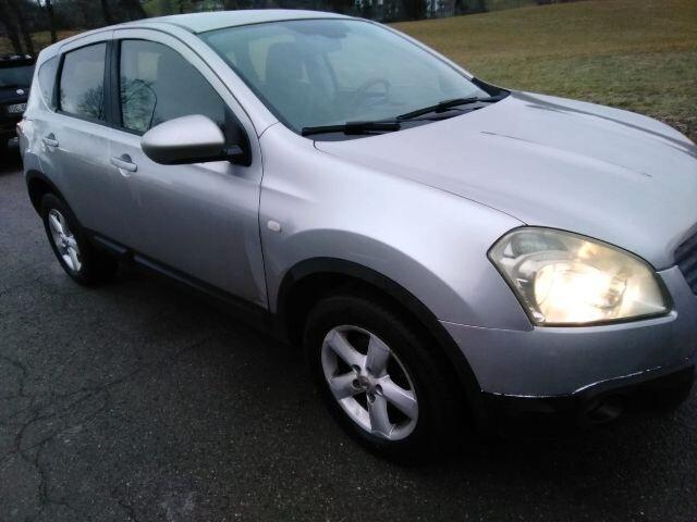 Nissan Qashqai 2.0 dCi DPF 4WD Acenta