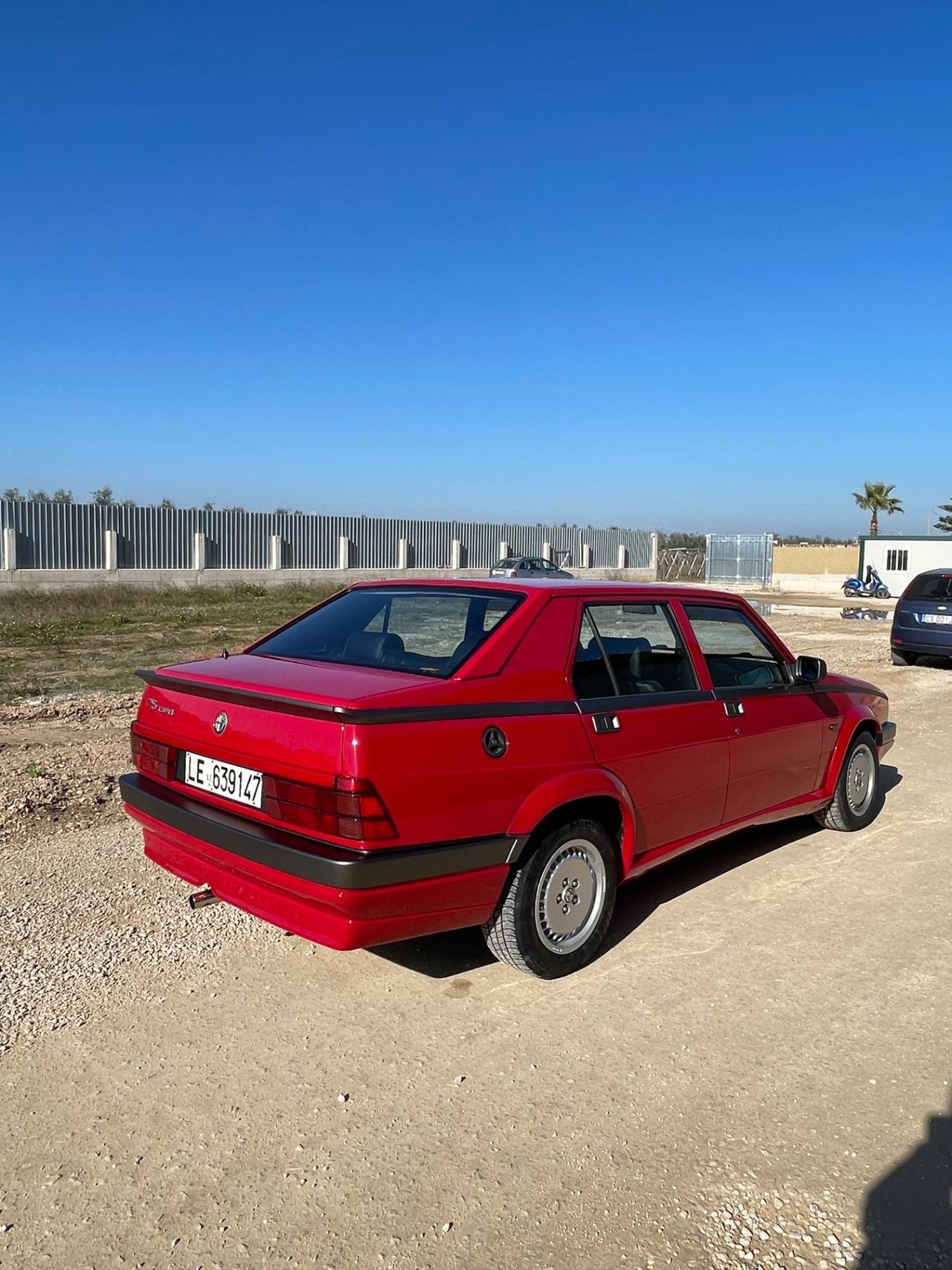 Alfa Romeo 75 2.0i Twin Spark PARI AL NUOVO