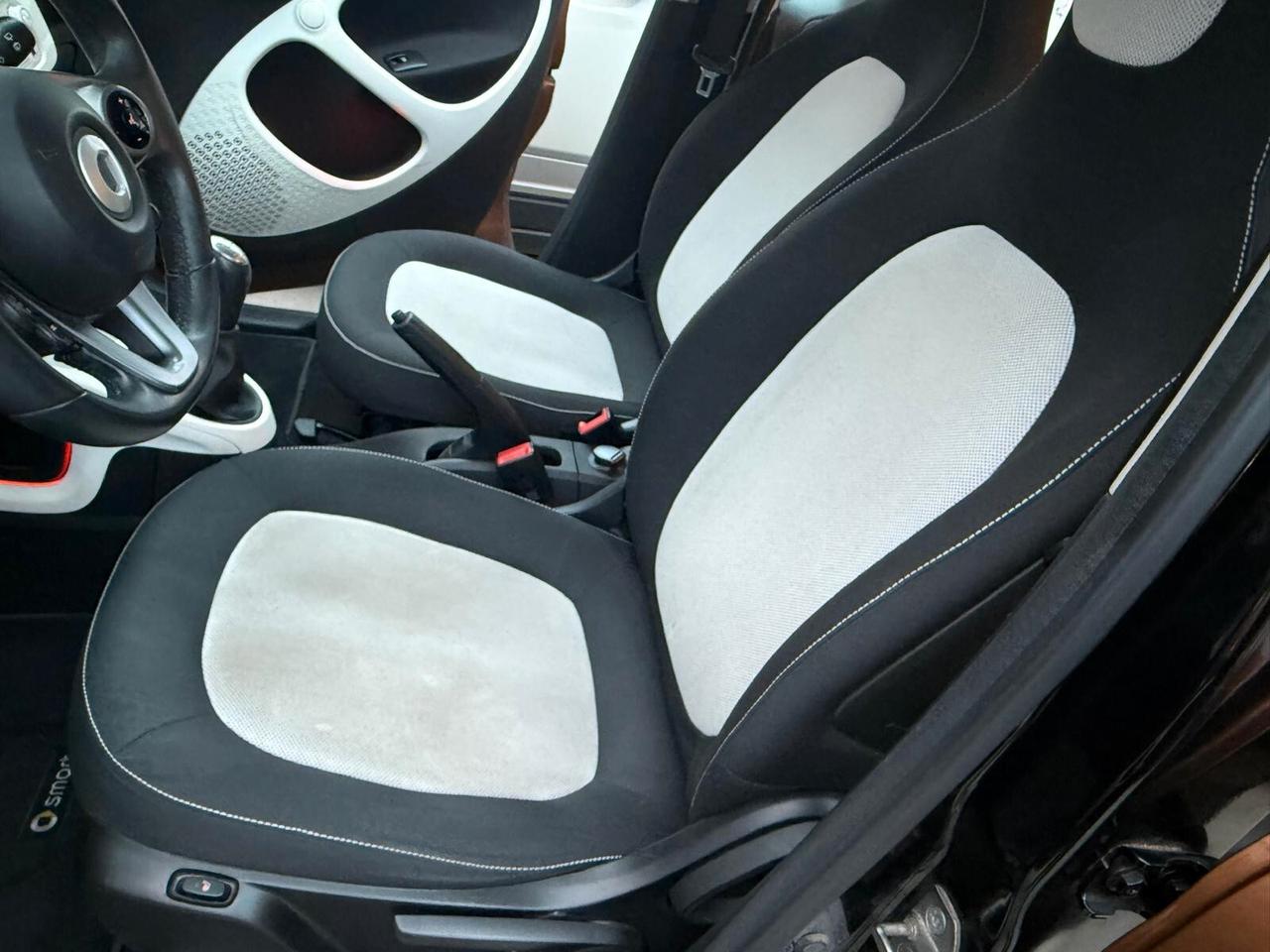 Smart ForFour 70 1.0 Youngster