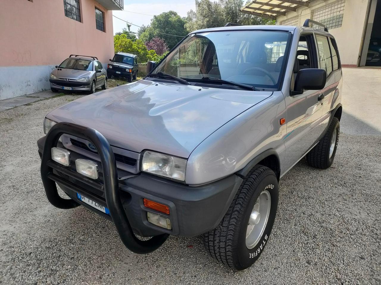 Ford Maverick 2.4i alias Nissan Terrano