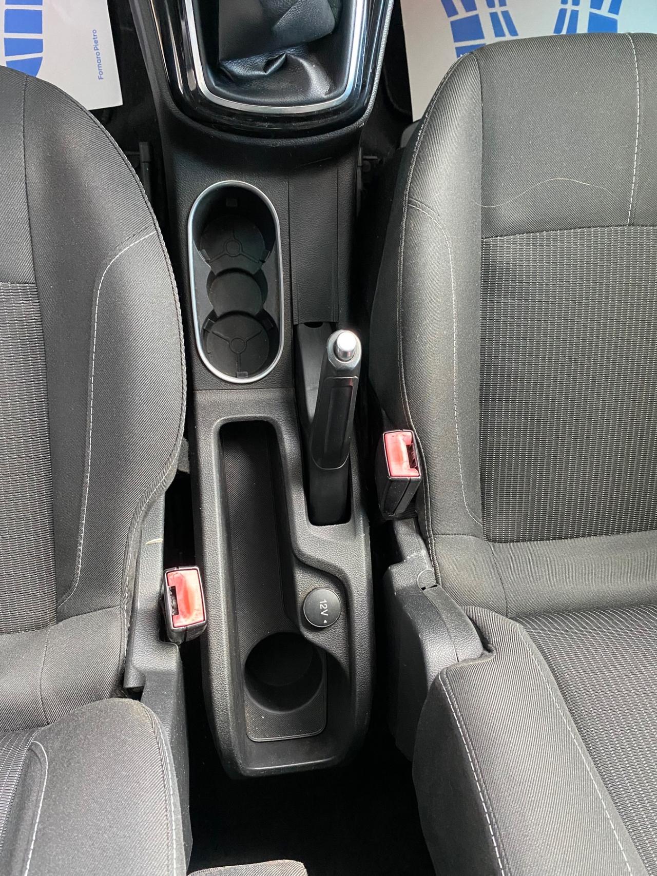 Ford B-Max 1.4 gpl