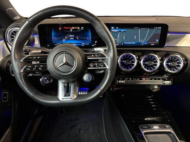 MERCEDES-BENZ CLA 35 AMG 4Matic Premium