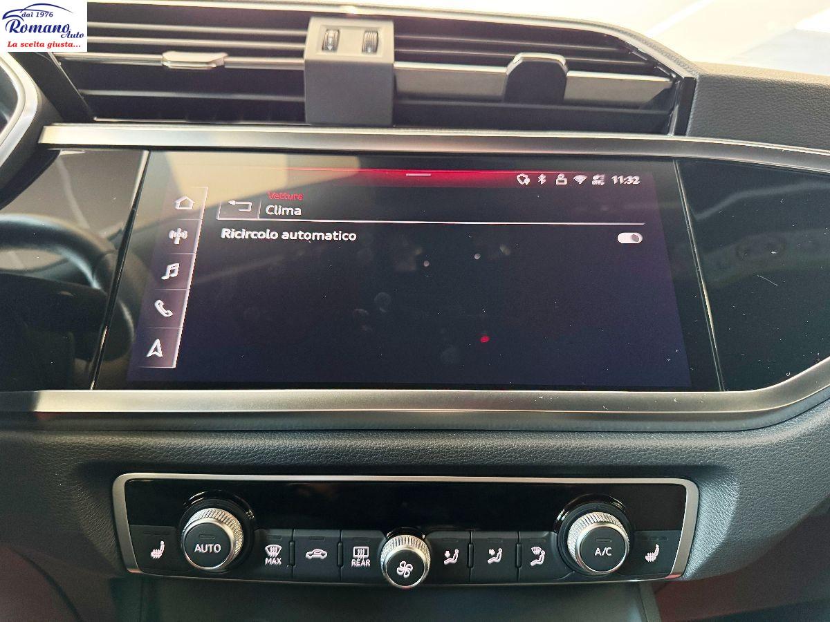 Audi Q3 SPB 35 TDI S tronic Identity Black /PELLE/R20