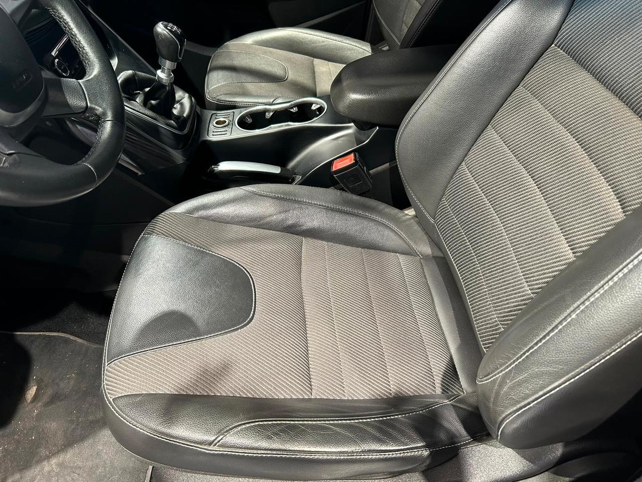 Ford Kuga 2.0 TDCI 120 CV - 2016