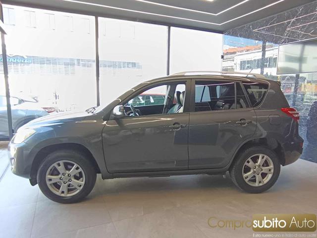 TOYOTA RAV 4 MY23 RAV4 2.2 D-4D 136 CV Sol