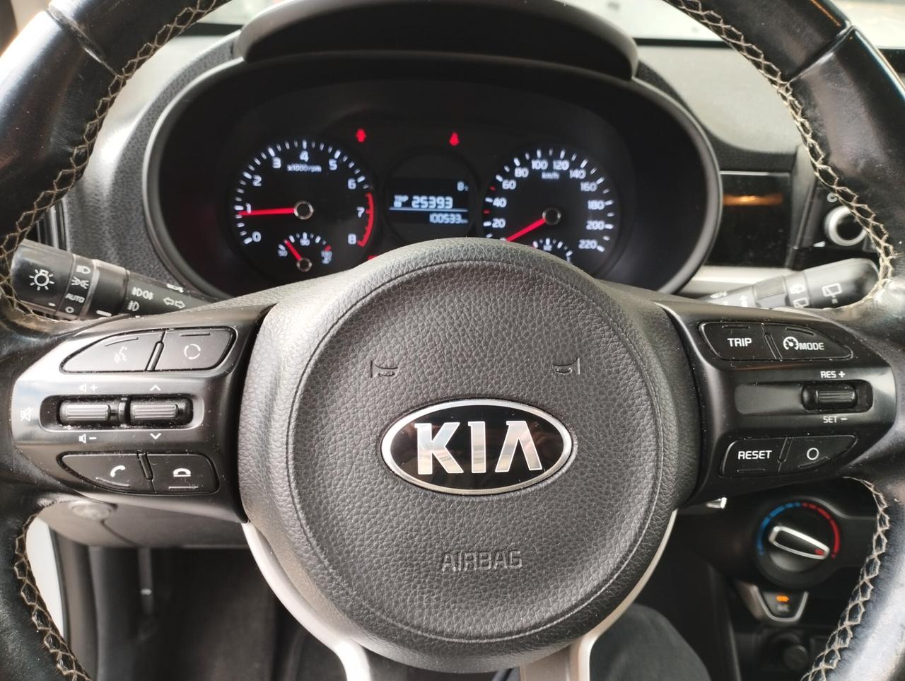 Kia Picanto 1.0 12V EcoGPL 5 porte Cool