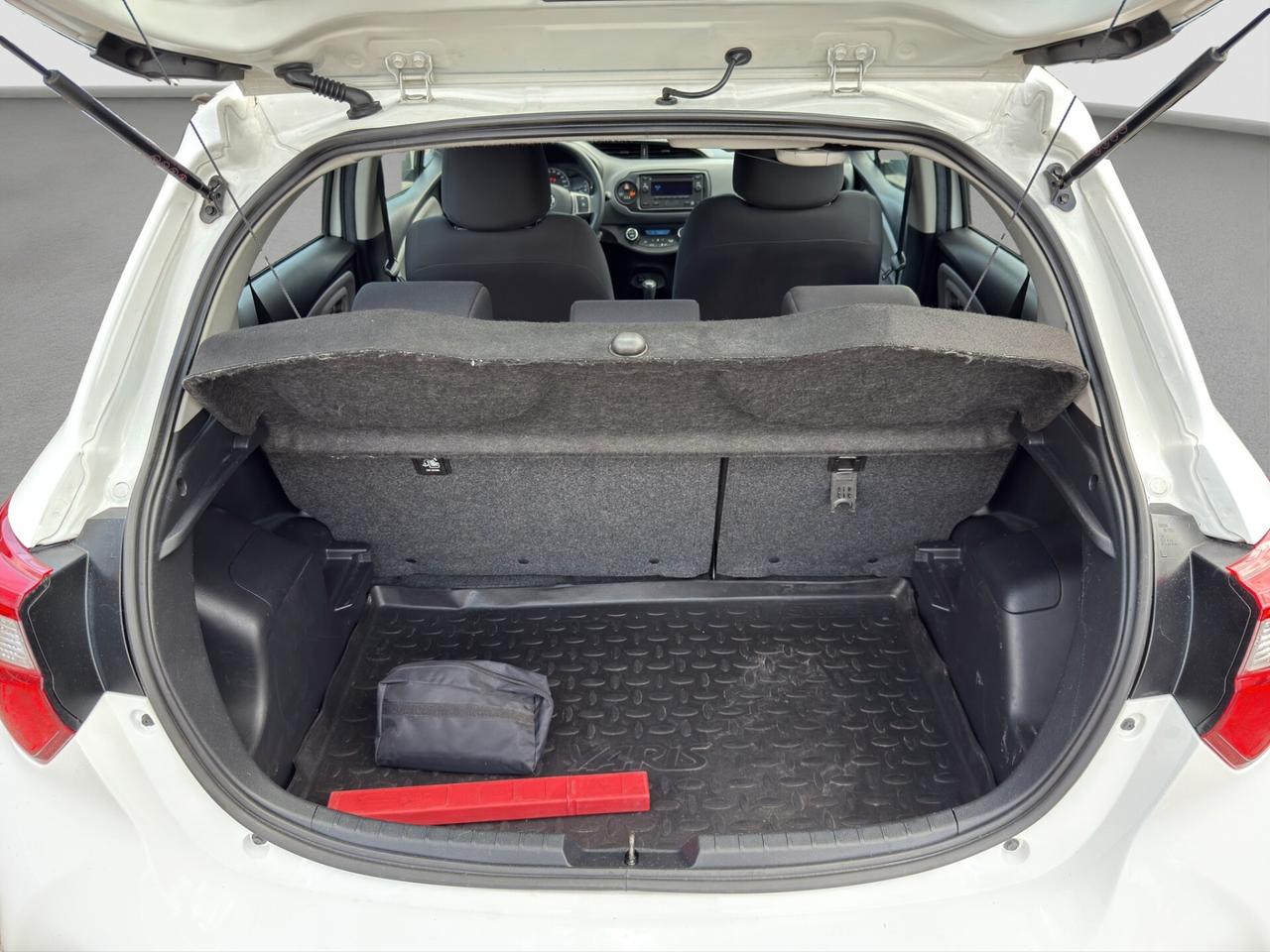 Toyota Yaris 1.5 Hybrid 5 porte Active