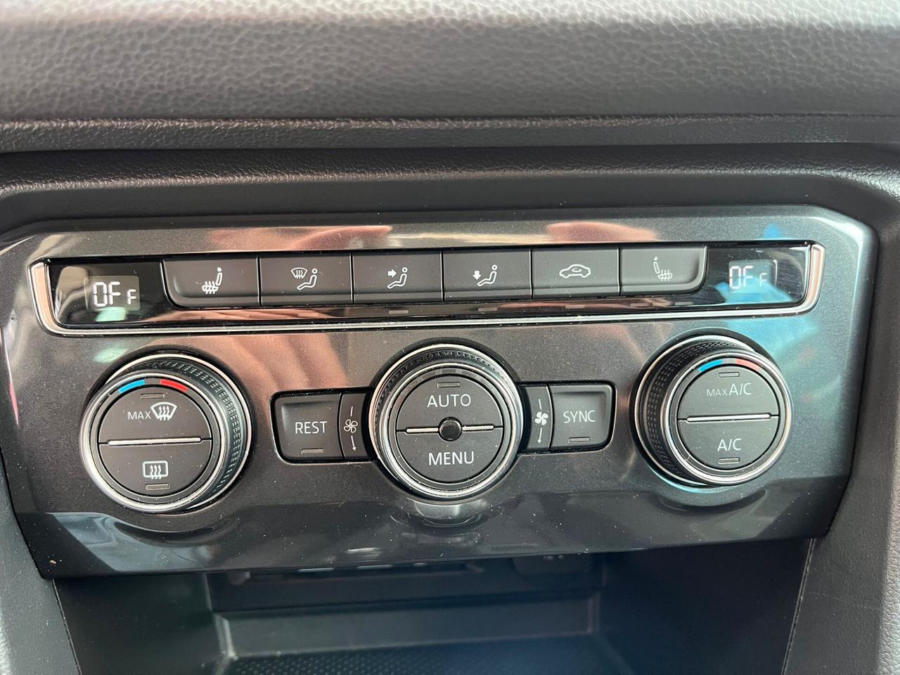 Volkswagen Tiguan 2.0 TDI SCR DSG 4MOTION Advanced BMT