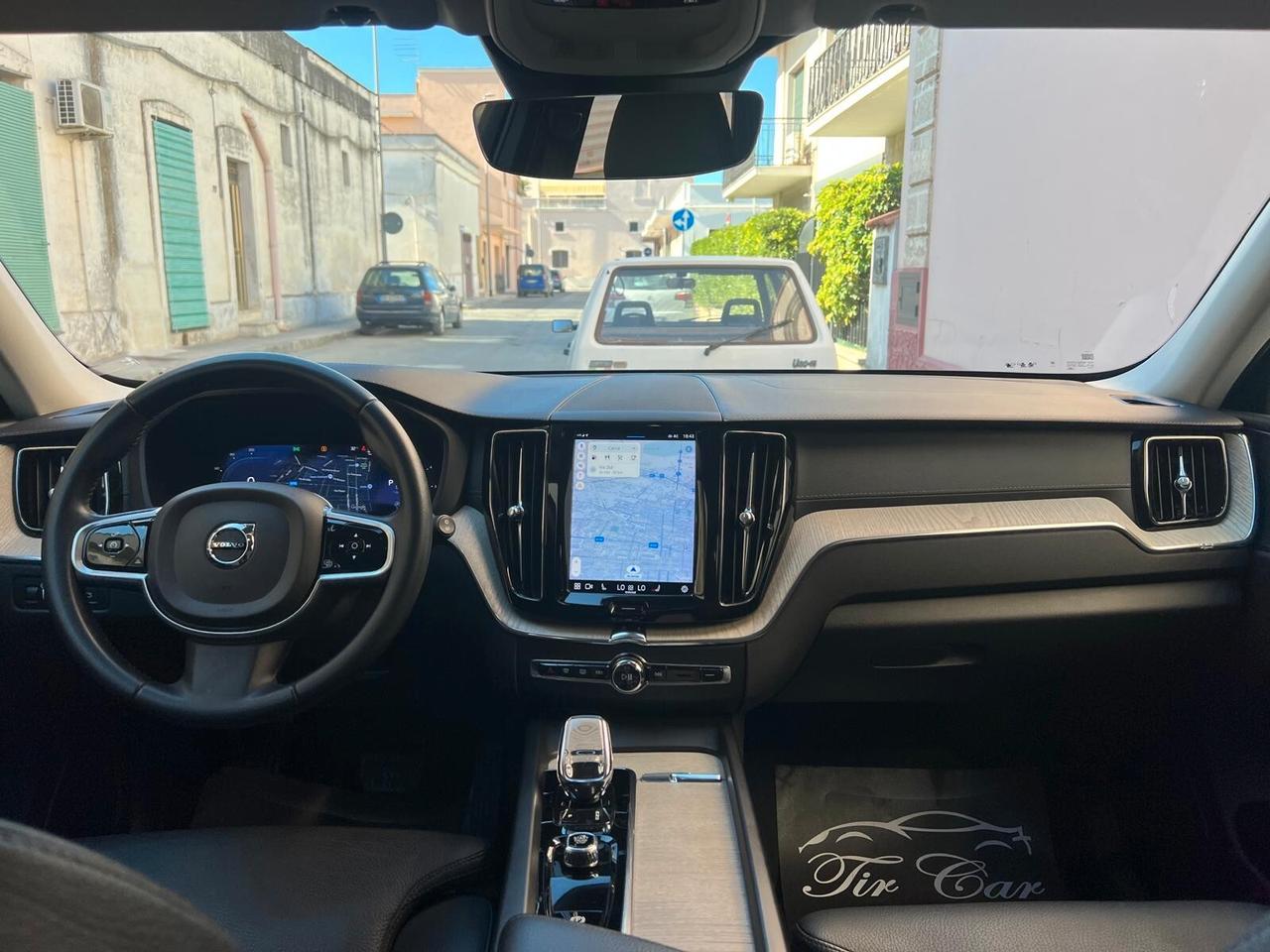 VOLVO XC60 INSCRIPTION B4 2.0 MHEV AWD 197CV PELLE NAVI CAM ANNO 2022