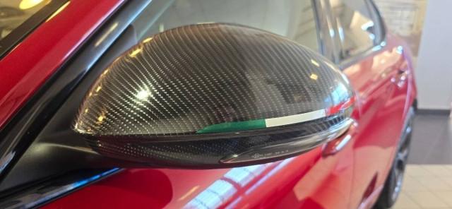 Alfa Romeo Giulia Giulia Quadrifoglio 510cv CCM-HARMAN-AKAPOVICK
