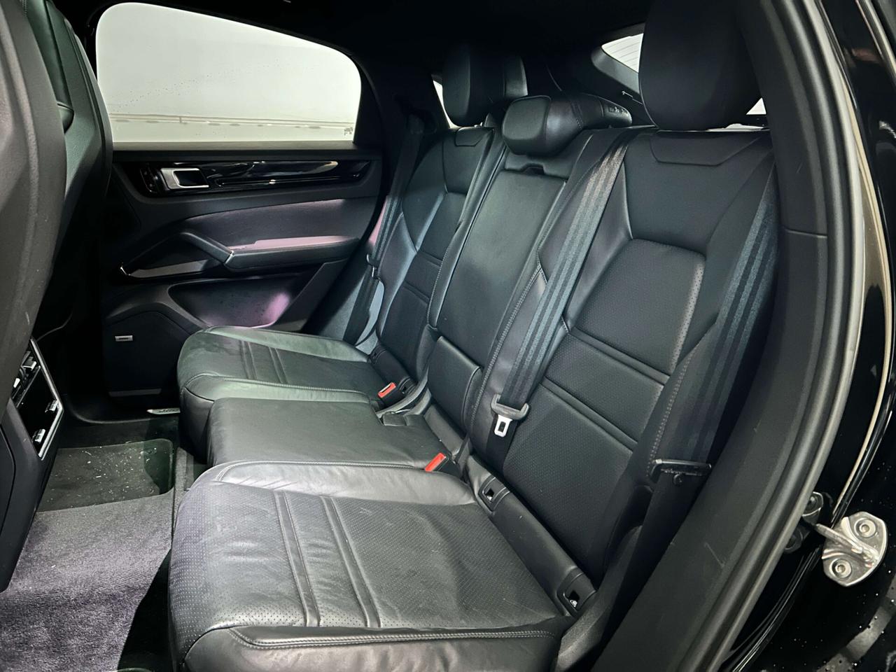 Porsche Cayenne Coupé 3.0 V6 340CV - 2019