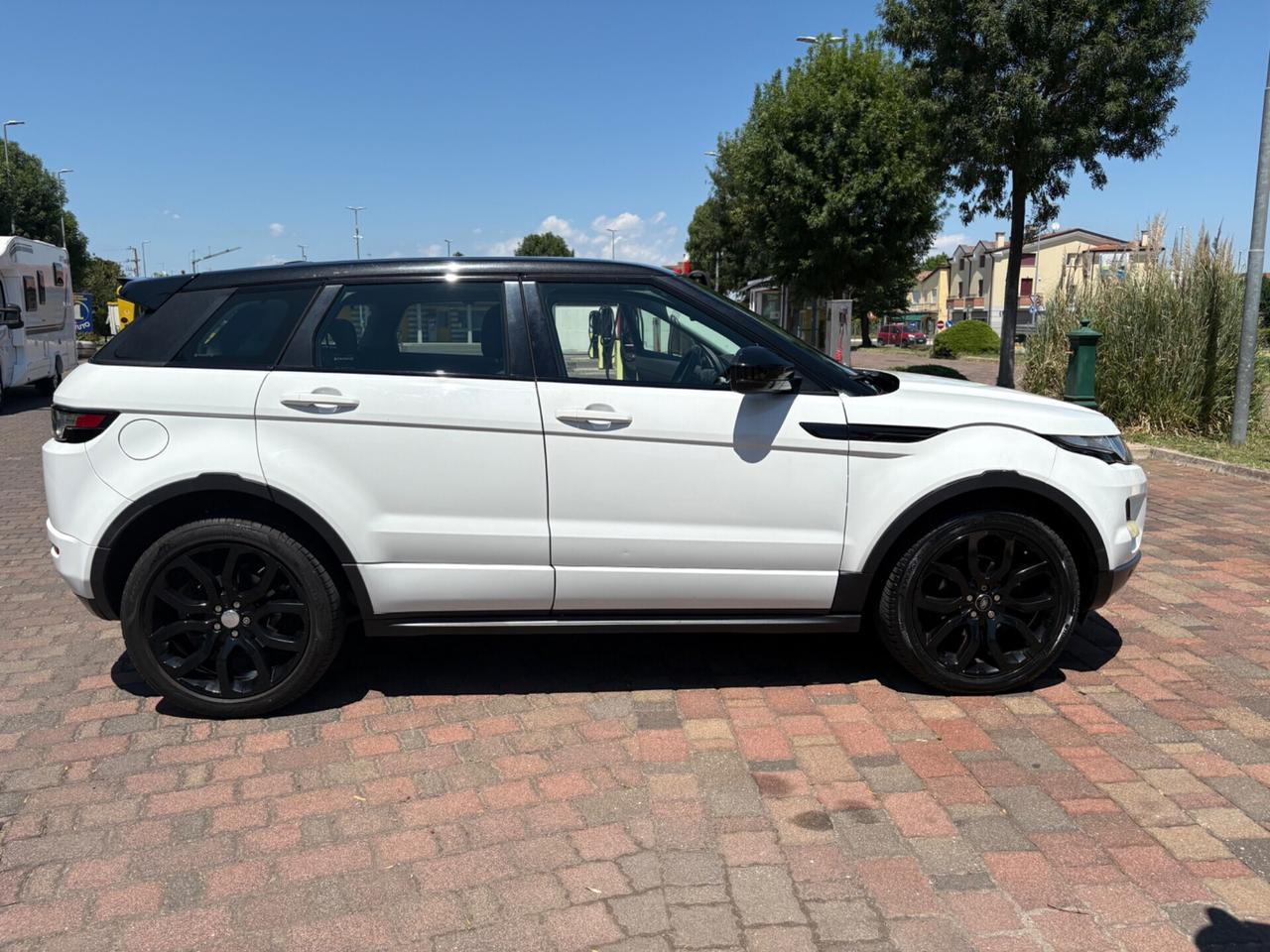 Land Rover Range Evoque 2.2 Sd4 5p. Autobiography