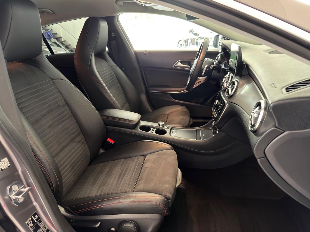 Mercedes-benz CLA 200 d S.W. 4Matic Automatic Premium