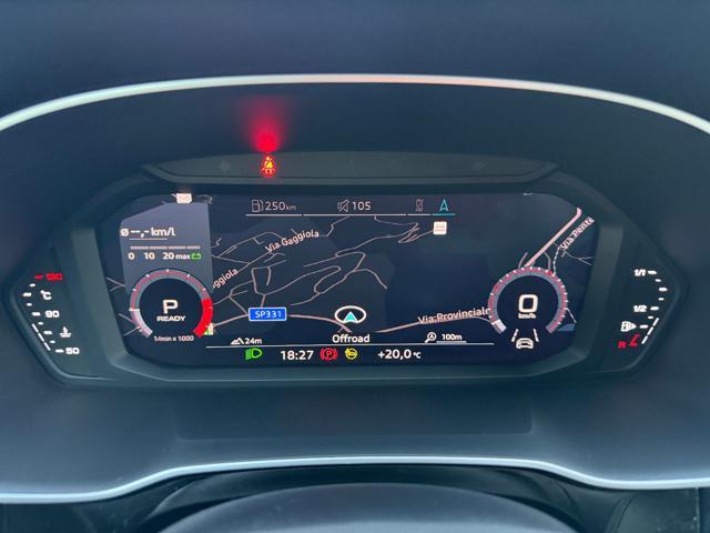 AUDI Q3 35 TFSI Business Advanced