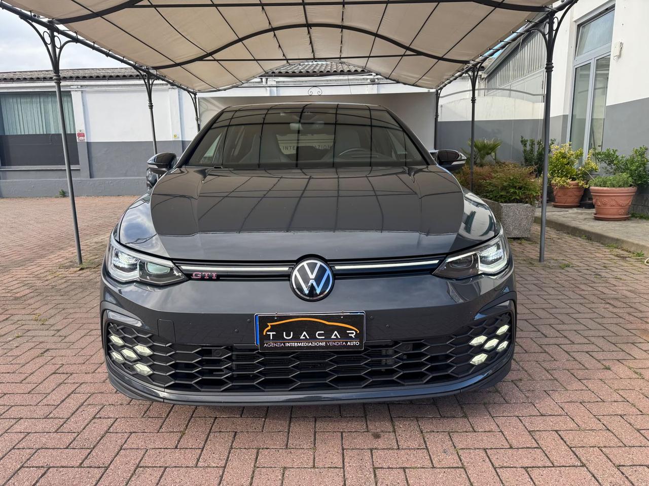 Volkswagen Golf GTI Ultimate 2.0 TSI GTI #10740