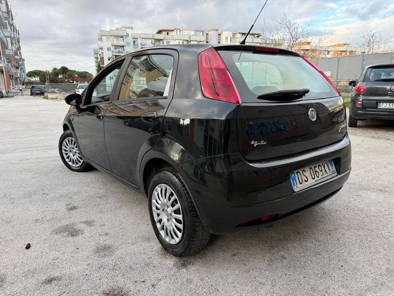 Fiat Grande Punto 1.4 5 porte Active Natural Power
