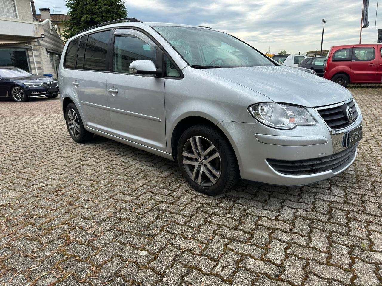 Volkswagen Touran 1.9 TDI 105CV DPF DSG Trendline