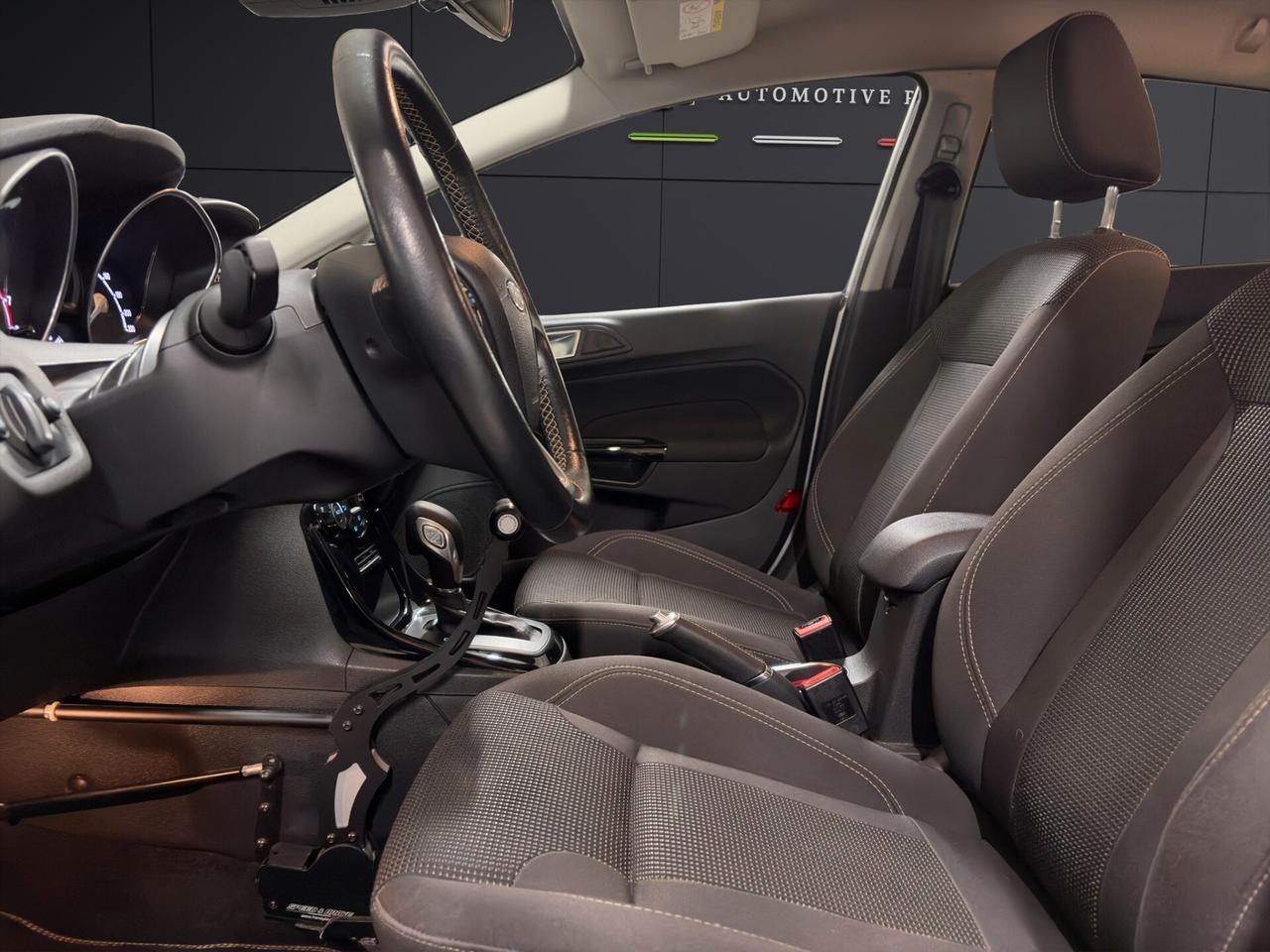 Ford Fiesta 1.0 100CV HandyTech Titanium