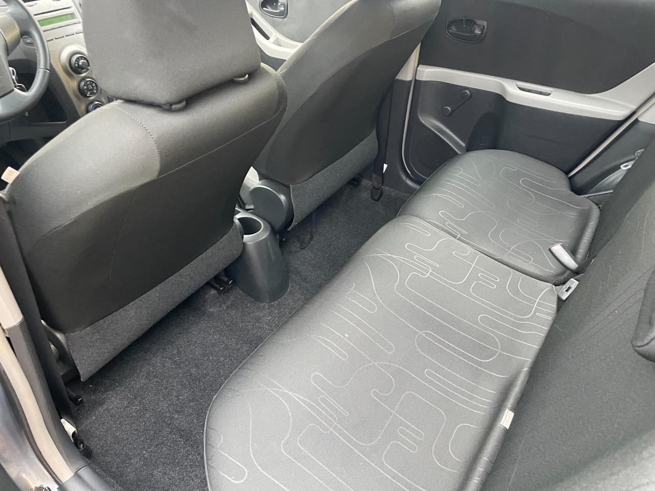 Toyota Yaris 1.0 5 porte Now IDONEA NEOPATENTATI