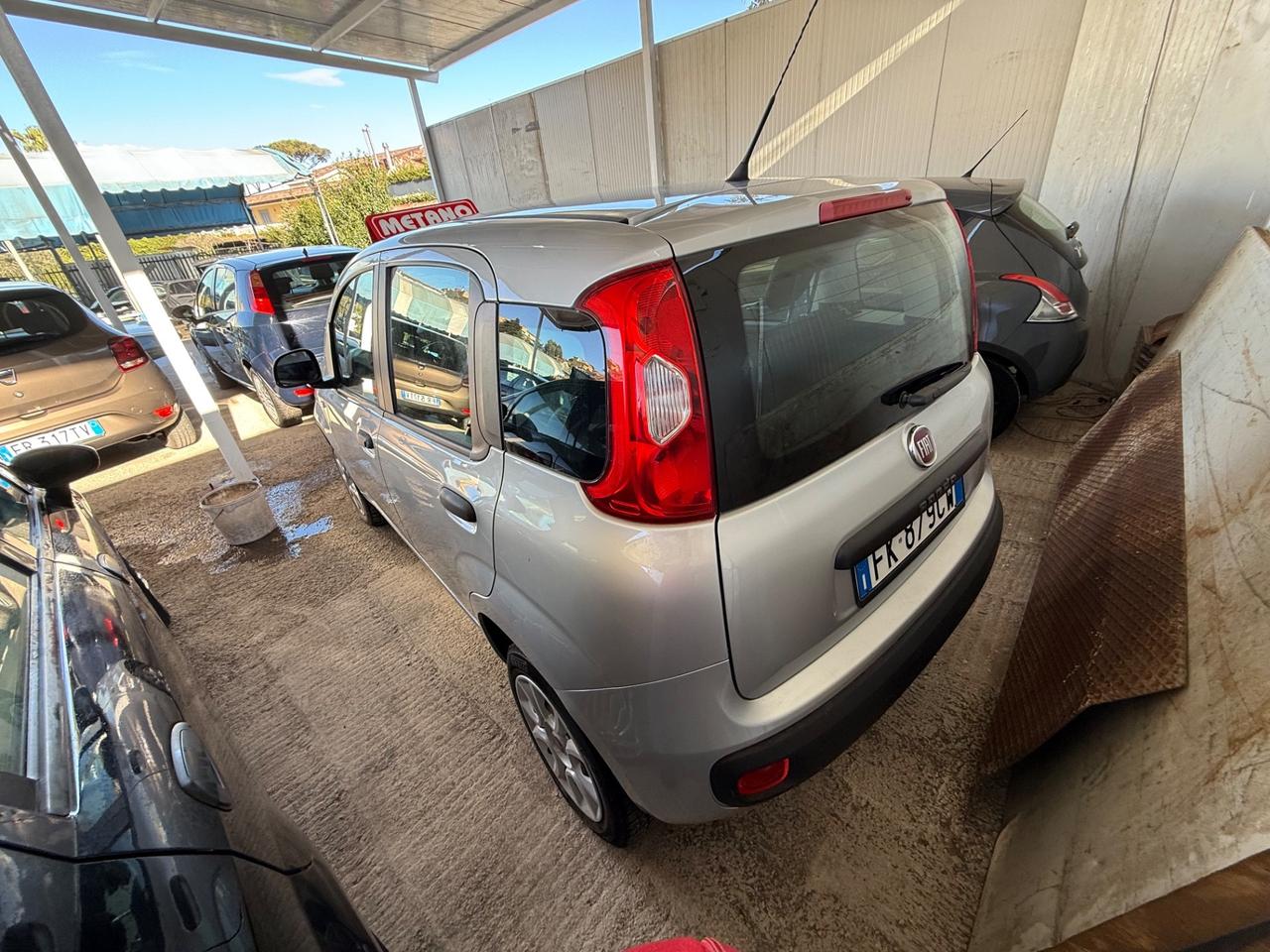 Fiat Panda 0.9 TwinAir Turbo Natural Power Lounge