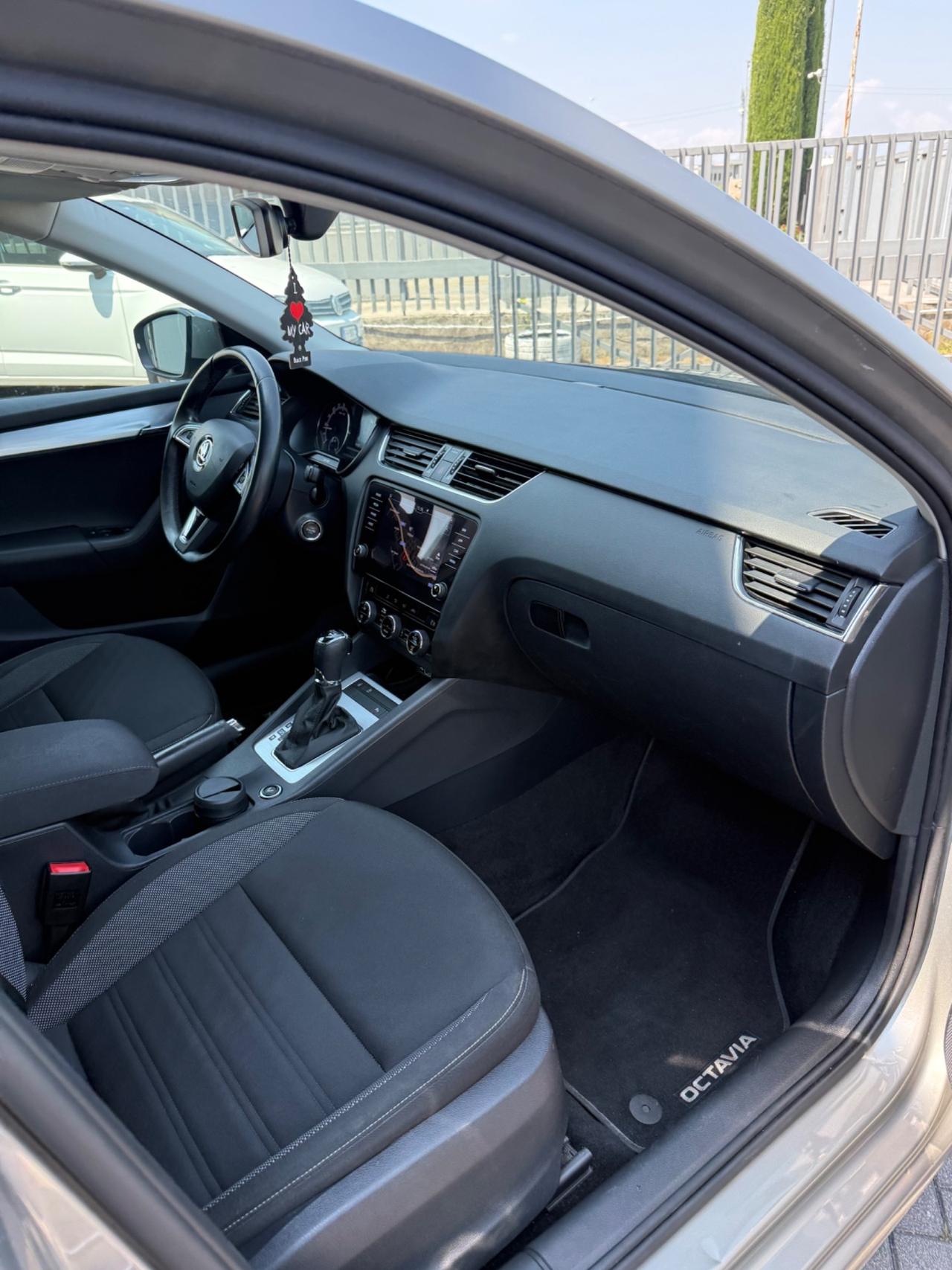 Skoda Octavia 1.6 TDI CR 115 CV DSG Style