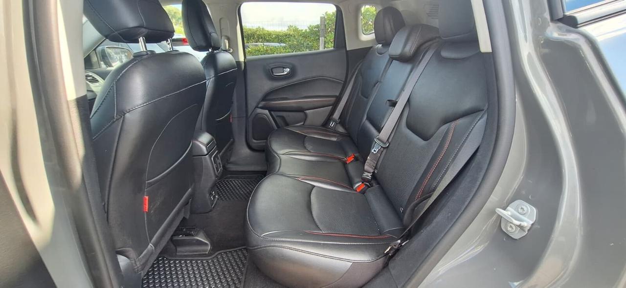 Jeep Compass 2.0 Multijet II 4WD Night Eagle
