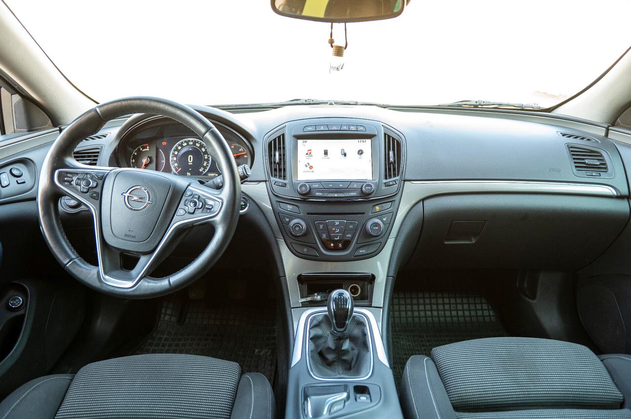 Opel Insignia 2.0 CDTI 4x4 - FULL OPTIONAL