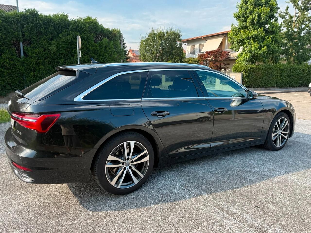 Audi A6 Avant 40 2.0 TDI S tronic Business